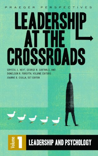 Обложка книги Leadership at the Crossroads (Praeger Perspectives)